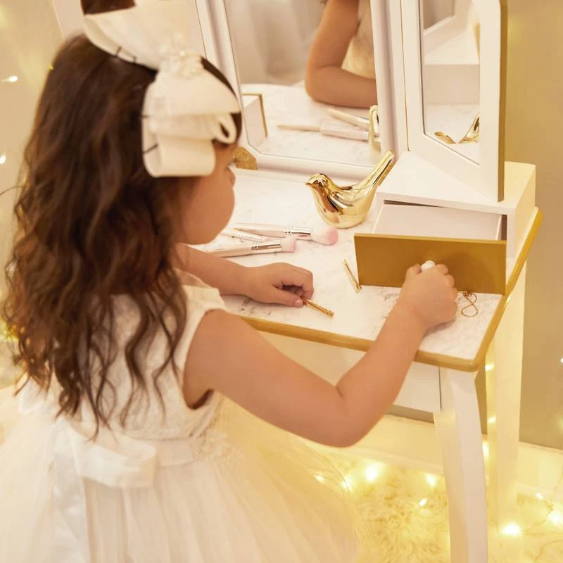 Versailles Karolina Medium Play Vanity â Image 6